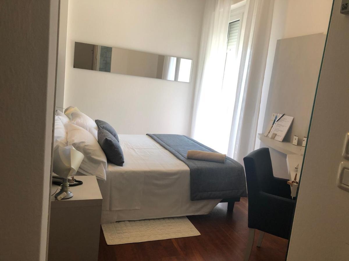 גביצ'ה מארה Hotel Alexander מראה חיצוני תמונה