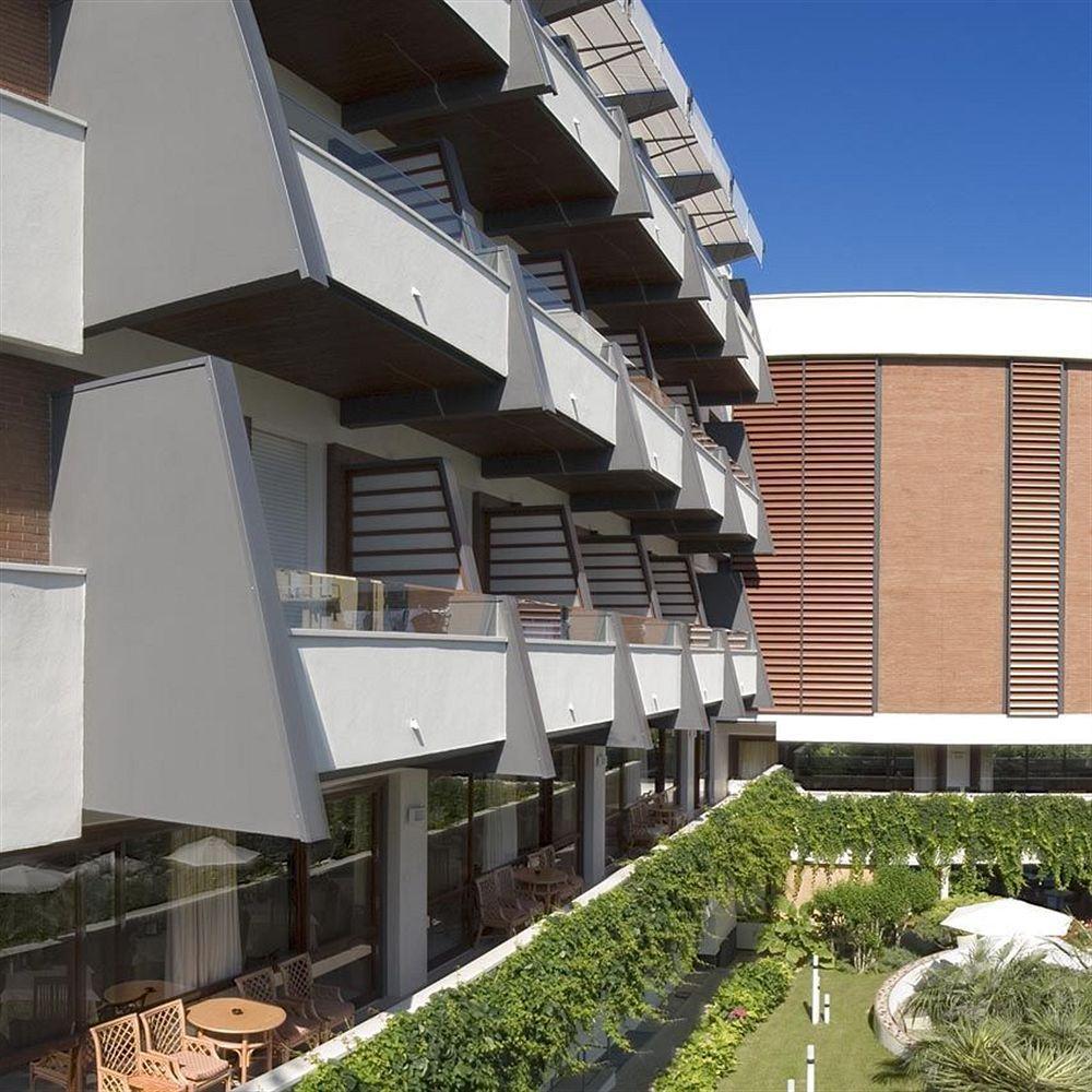 גביצ'ה מארה Hotel Alexander מראה חיצוני תמונה
