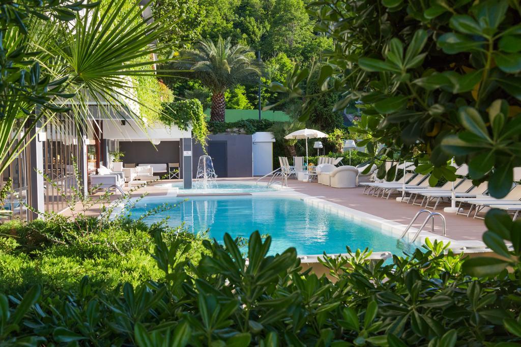 גביצ'ה מארה Hotel Alexander מראה חיצוני תמונה