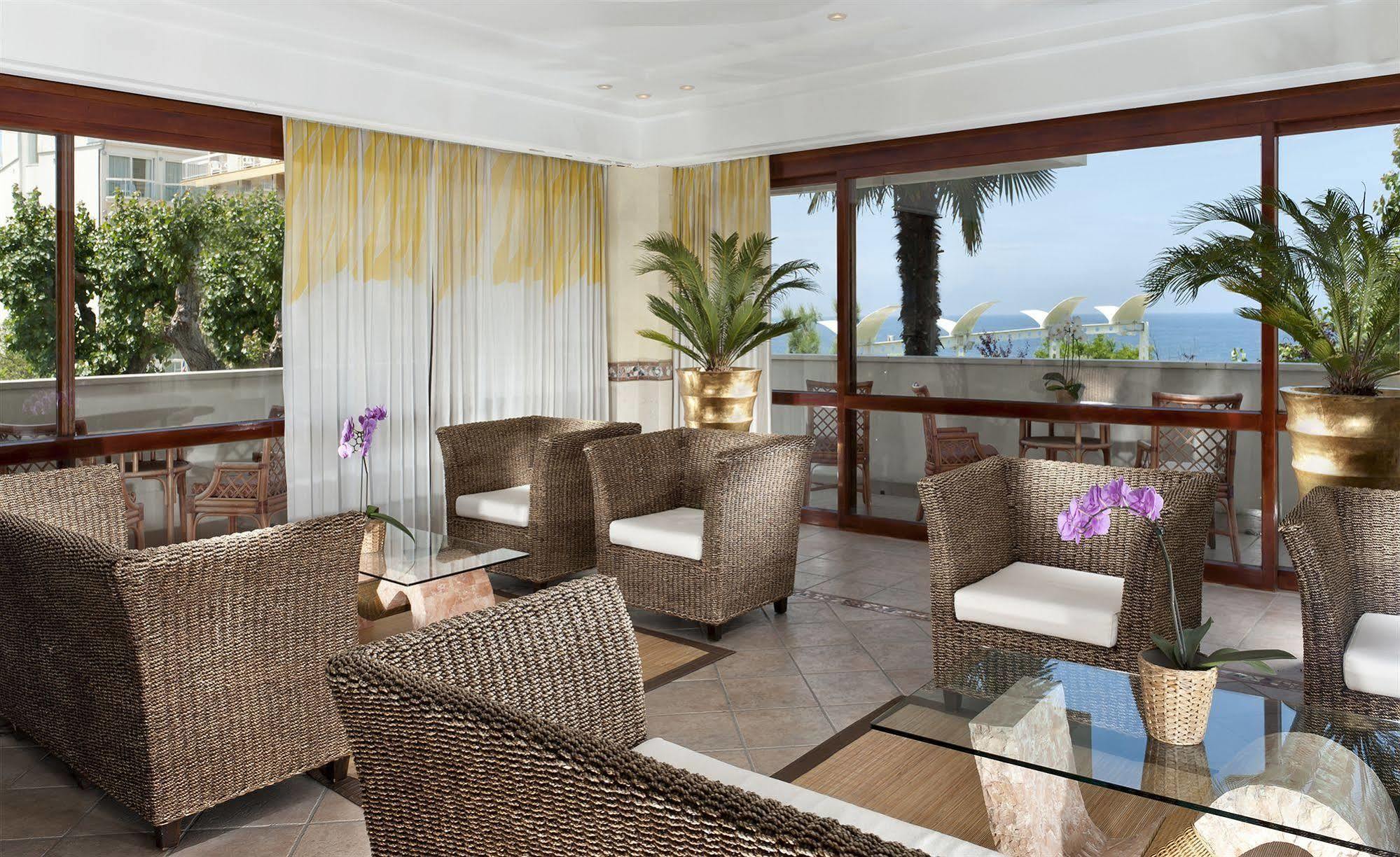 גביצ'ה מארה Hotel Alexander מראה חיצוני תמונה